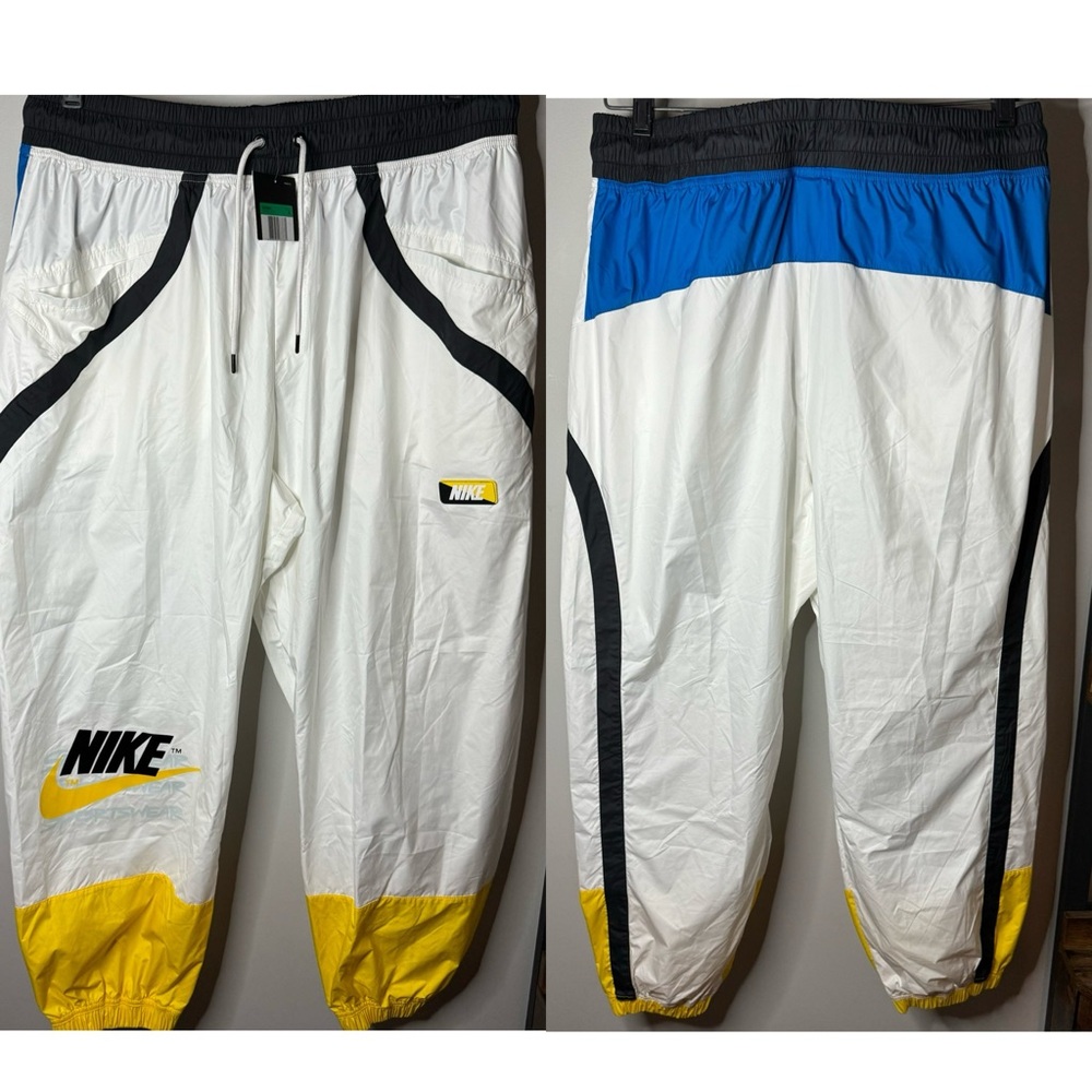 Nike Sportswear Woven Windrunner Windbreaker Track Pants, NWT (Women’s XL)